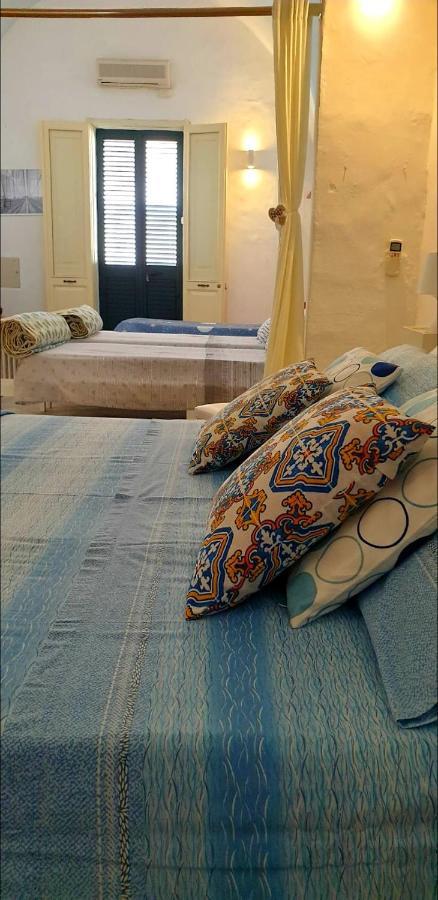 Casa Vacanze Ale&Va Алецио Екстериор снимка