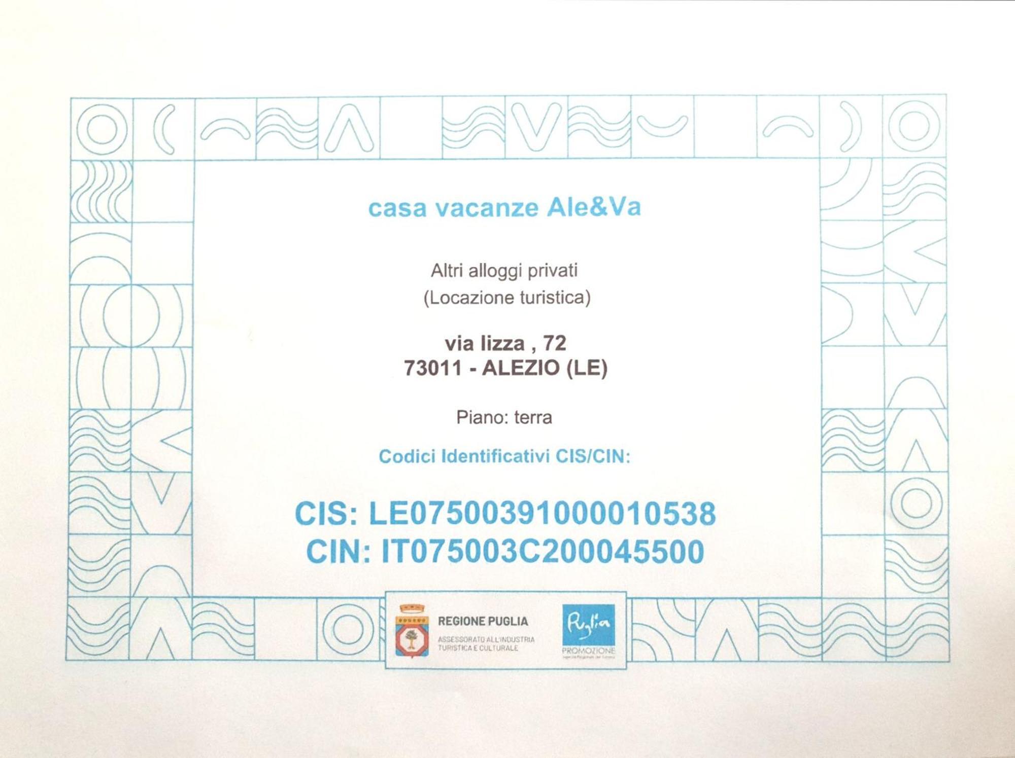 Casa Vacanze Ale&Va Алецио Екстериор снимка